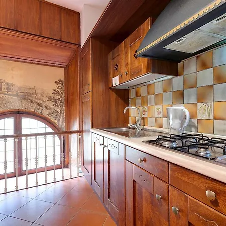 Apartman Oriuolo 1 *